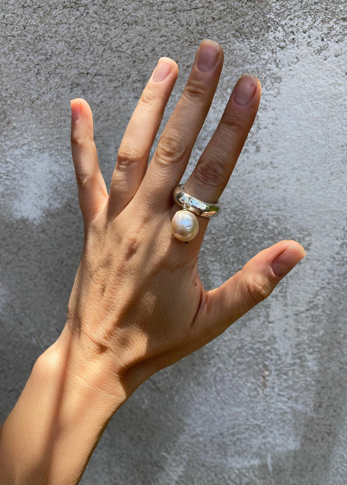 Dangly Pearl Ring